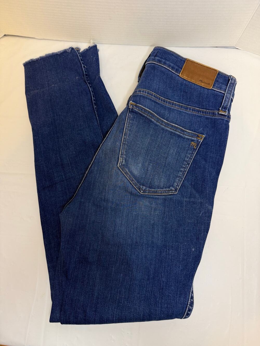 Madewell 10” High Rise Skinny Raw Hem Sz 27